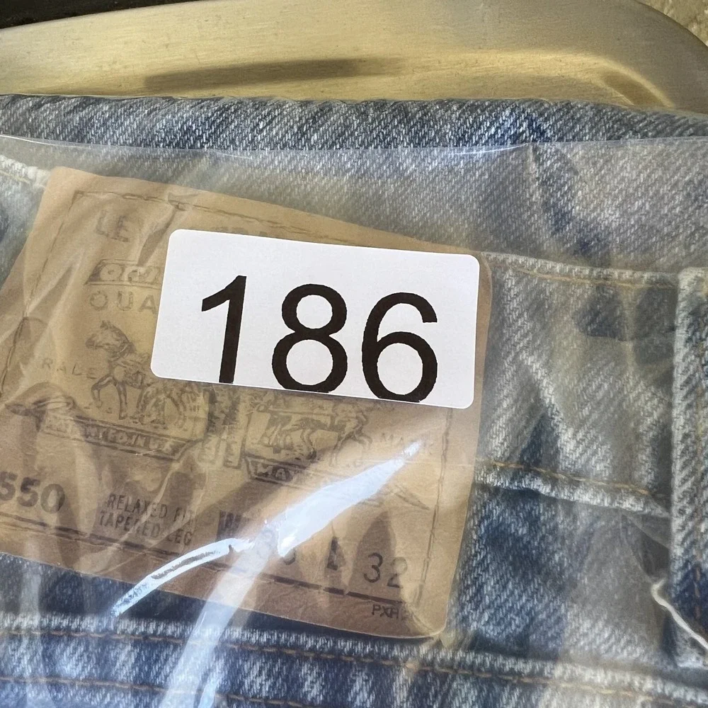 VTG Levi's 550 Jeans Mens 35x31